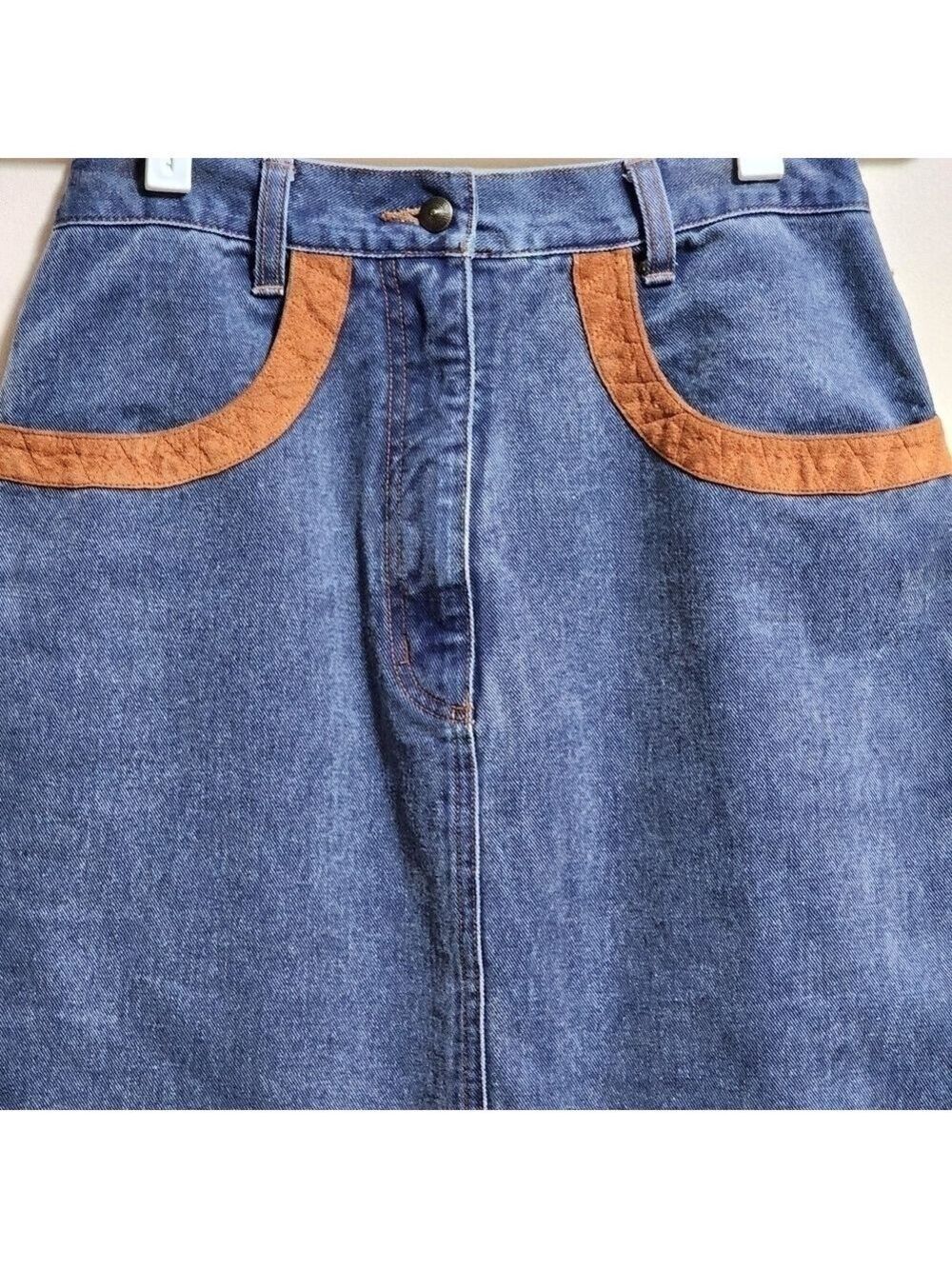 Vintage maxi denim skirt color blue with brown suede details size 4 - Picture 3 of 4